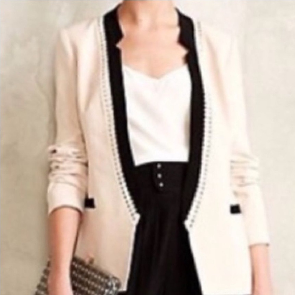 🏷️🏷️Anthropologie Cartonnier- Cream Black Lace Trim Dera Blazer size small NEW
